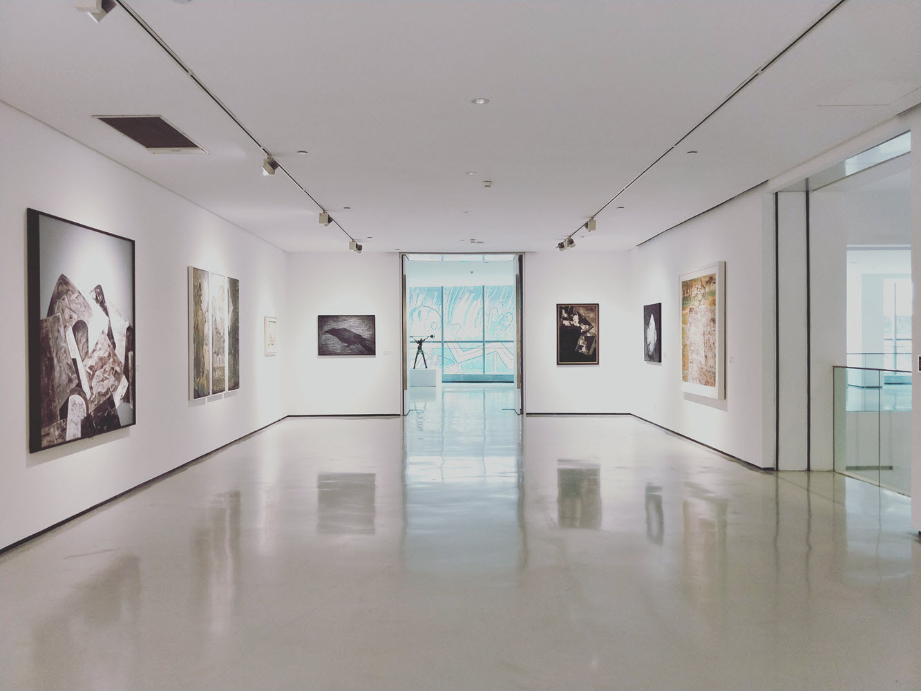 Art Heaven Exposition Center